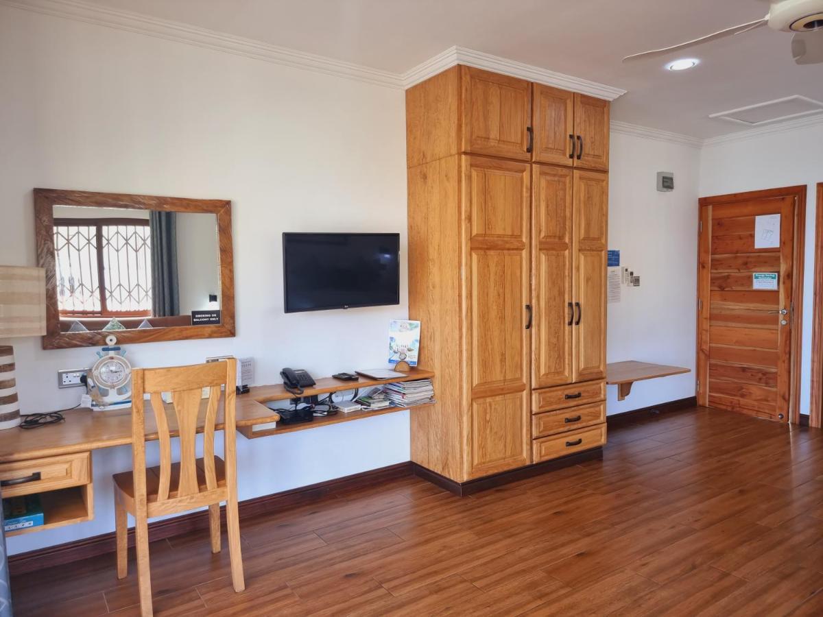 Drake Seaside Studio Apartments Bel Ombre Exterior foto