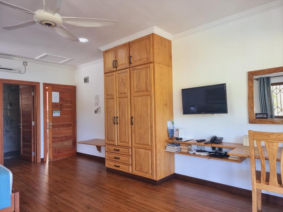 Drake Seaside Studio Apartments Bel Ombre Exterior foto