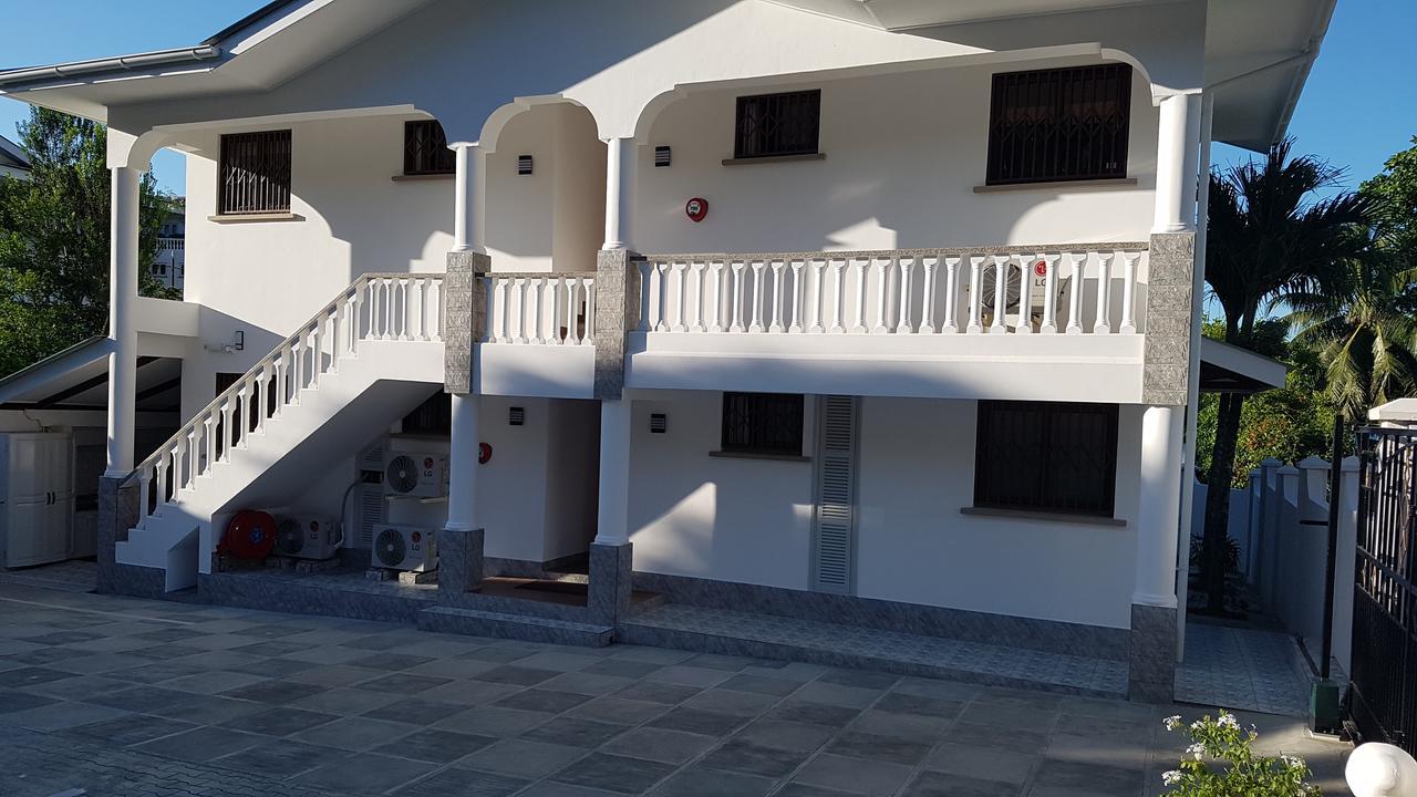 Drake Seaside Studio Apartments Bel Ombre Exterior foto